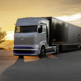 Mercedes-Benz Truck launch hydrogen fuel cell GenH2